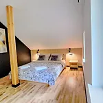 Villa Warmegas - Luksusowy Dom Rozrywki Z Jacuzzi,sauna,padel *