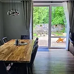 Warmegas - Luksusowy Dom Rozrywki Z Jacuzzi,sauna,padel Milogorze