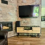 Villa Warmegas - Luksusowy Dom Rozrywki Z Jacuzzi,sauna,padel