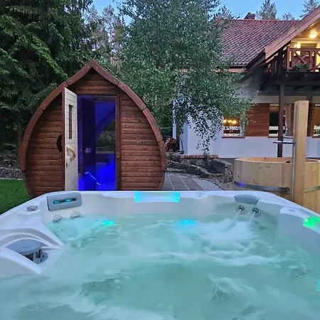 Warmegas - Luksusowy Dom Rozrywki Z Jacuzzi,sauna,padel Villa