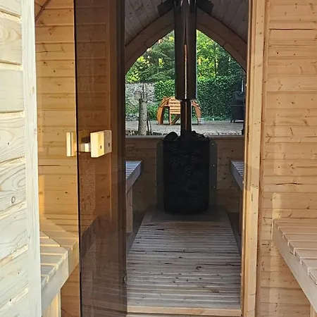 Warmegas - Luksusowy Dom Rozrywki Z Jacuzzi,sauna,padel