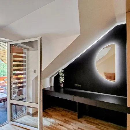 Villa Warmegas - Luksusowy Dom Rozrywki Z Jacuzzi,sauna,padel *