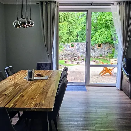 Warmegas - Luksusowy Dom Rozrywki Z Jacuzzi,sauna,padel Milogorze